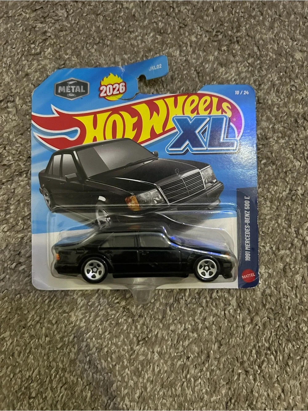 XL 1991 Mercedes-Benz 500E Hot Wheels Car - Black New in Box. (Read description)